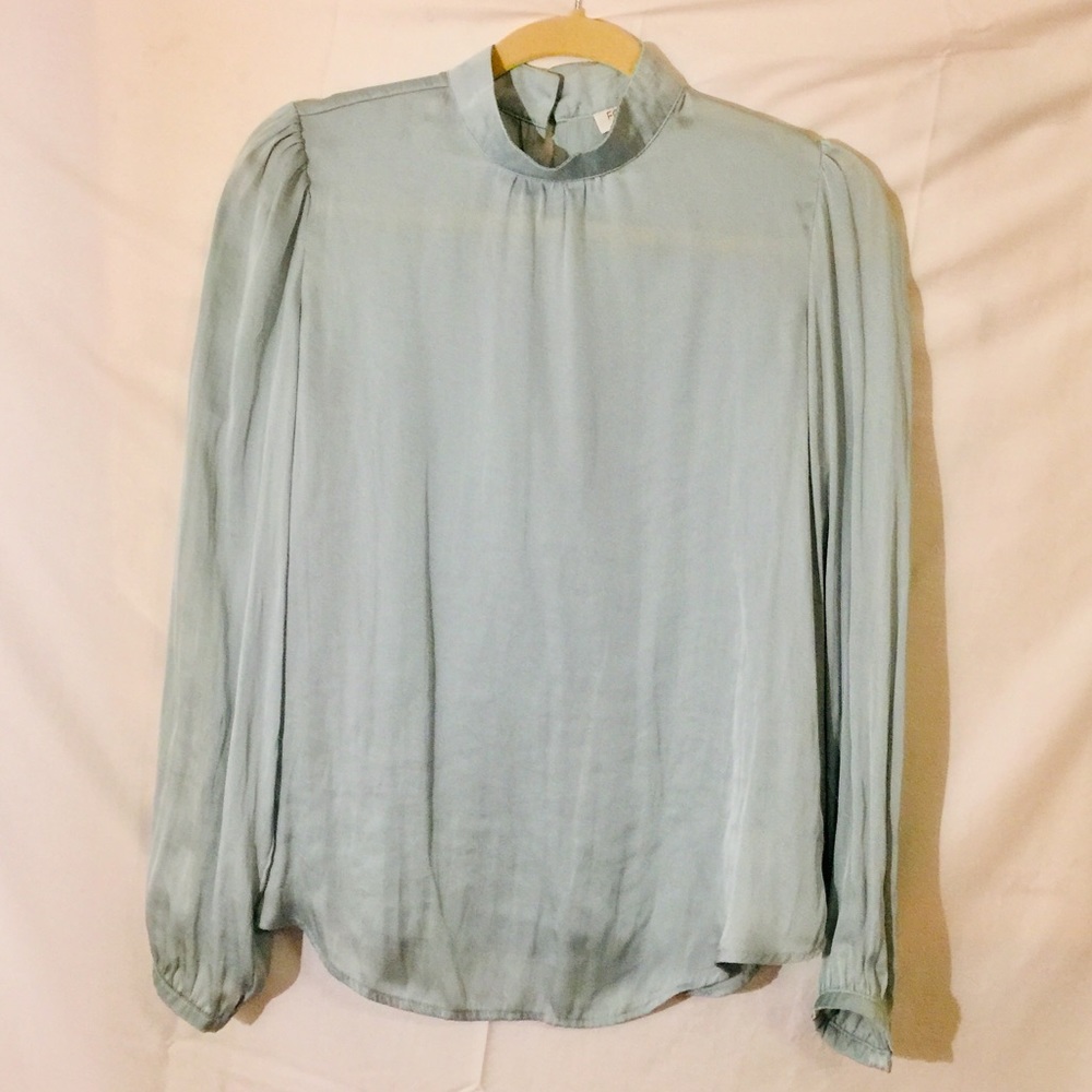 Forever21 Blue Long Sleeves Blouse size S